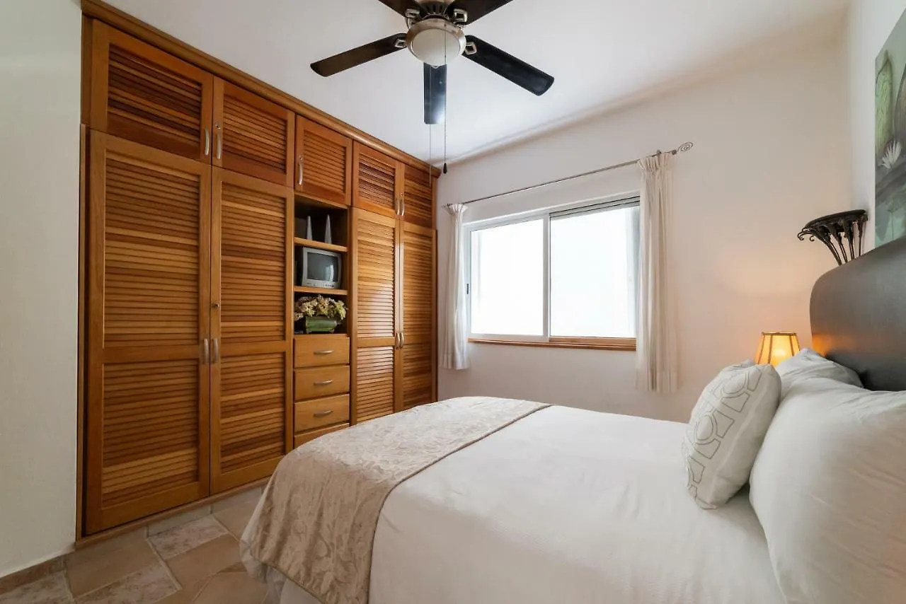 Piedra Viva Condo For 5 Playa del Carmen Mexico